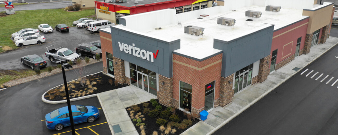 Drone image of the Verizon store in Webster, NY.